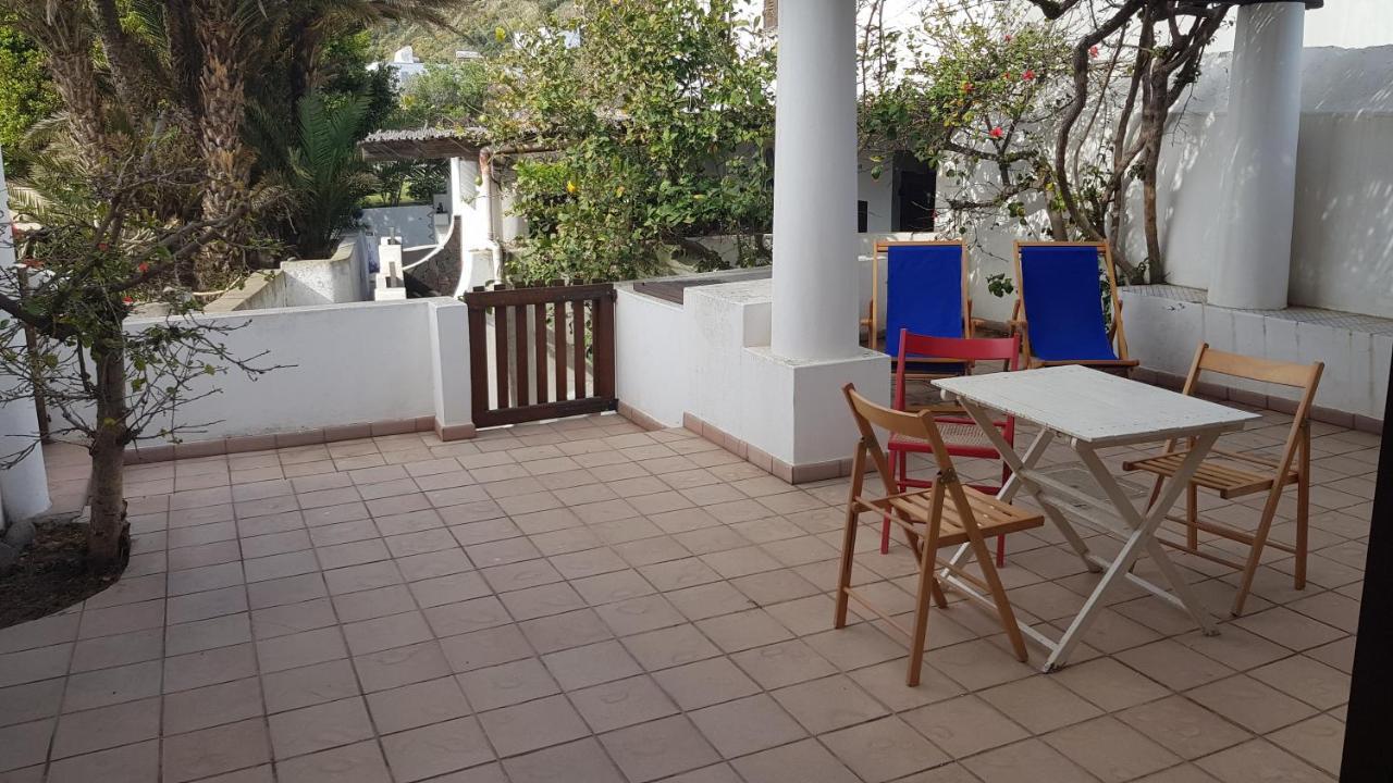 Case La Pergola Estrómboli Exterior foto