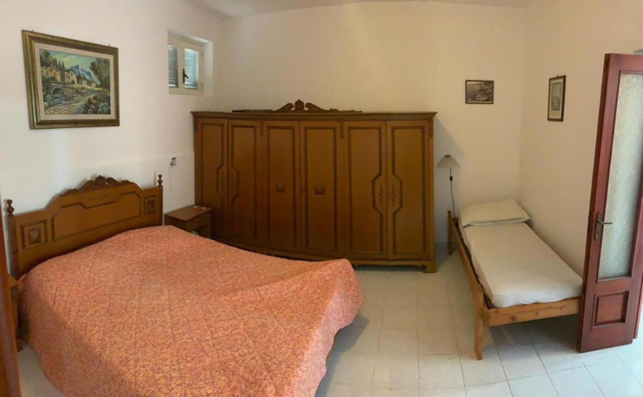 Case La Pergola Estrómboli Exterior foto