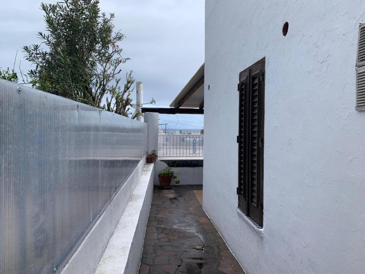 Case La Pergola Estrómboli Exterior foto